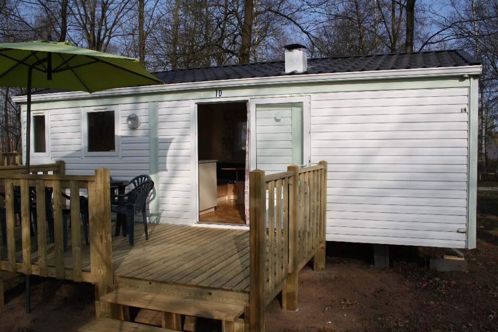 Vue rapprochée du mobil-home